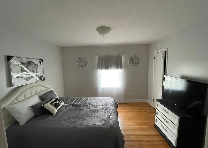 1 King/2Queen Bd Home Next To Big Park