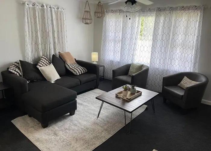1 King/2Queen Bd Home Next To Big Park